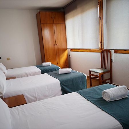 Hostal Legaz Funes 외부 사진
