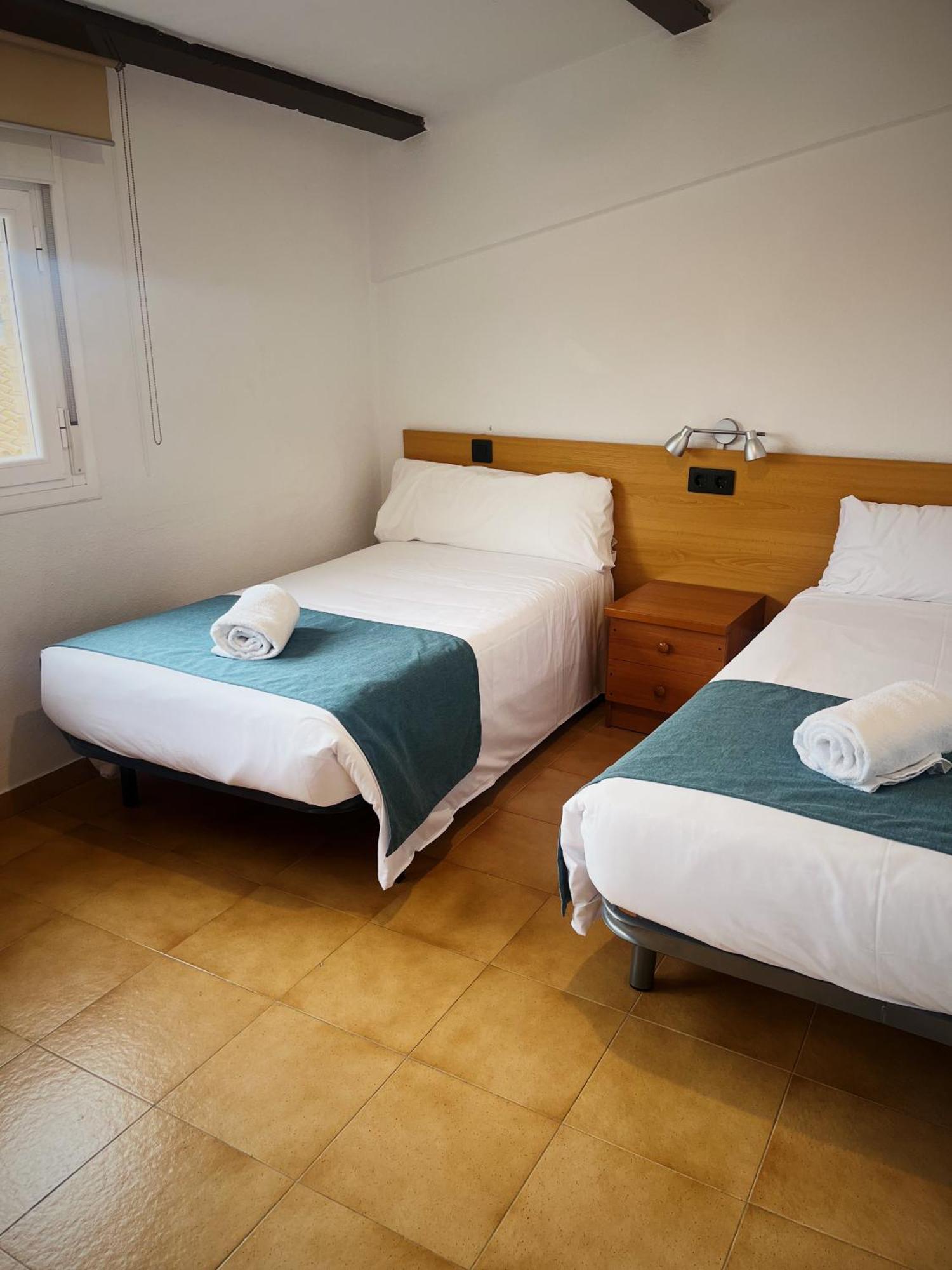 Hostal Legaz Funes 외부 사진