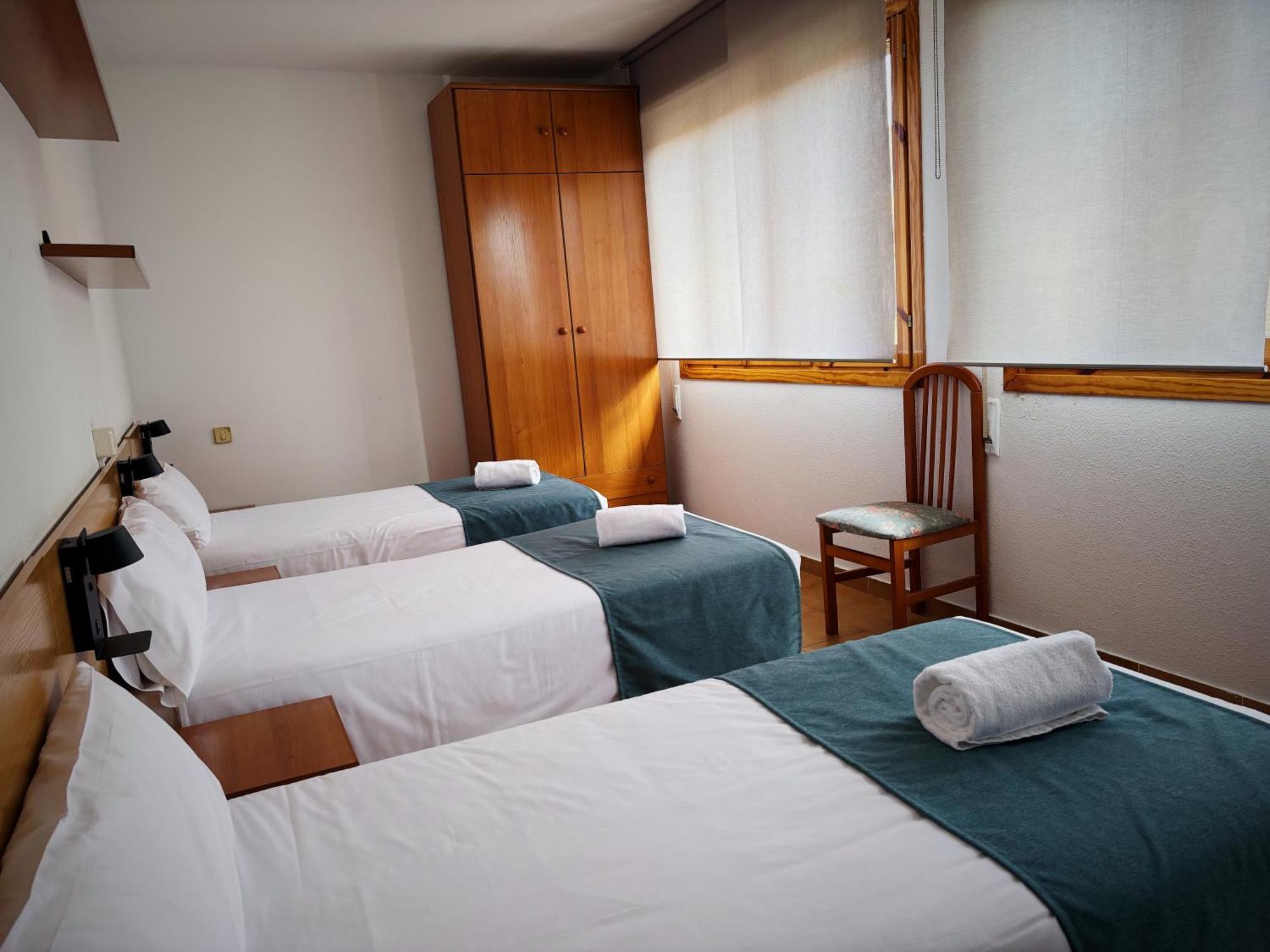Hostal Legaz Funes 외부 사진
